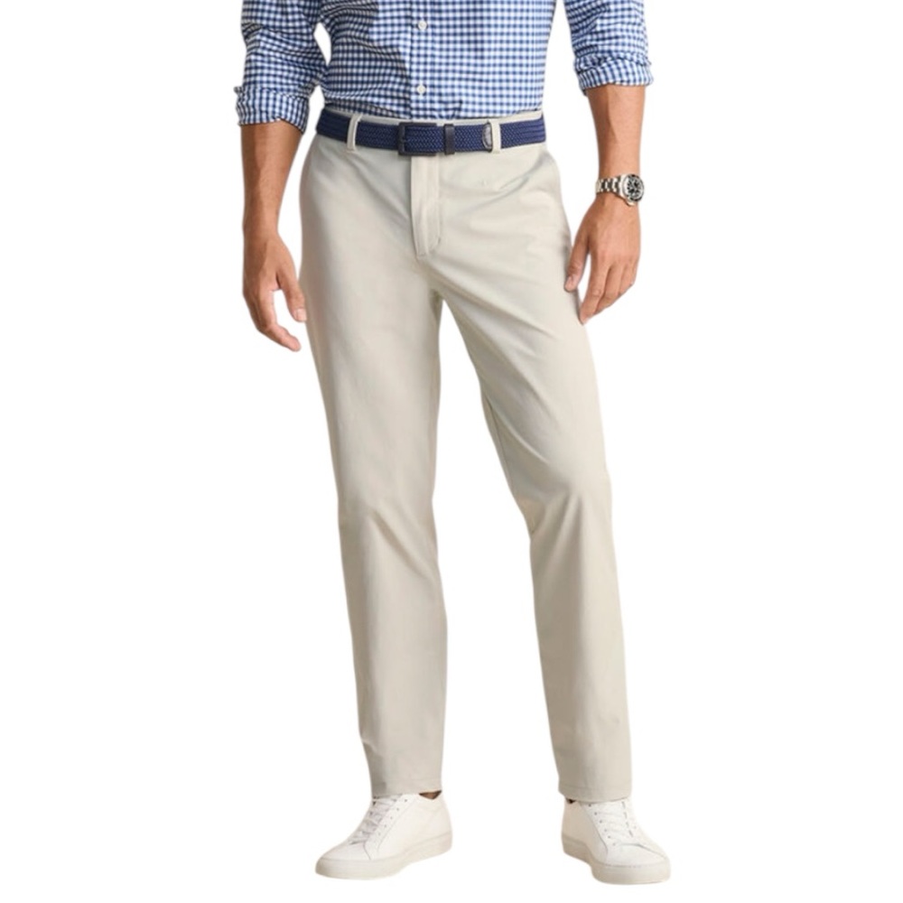 Vineyard Vines Straight Fit On The Go Pant. NWT